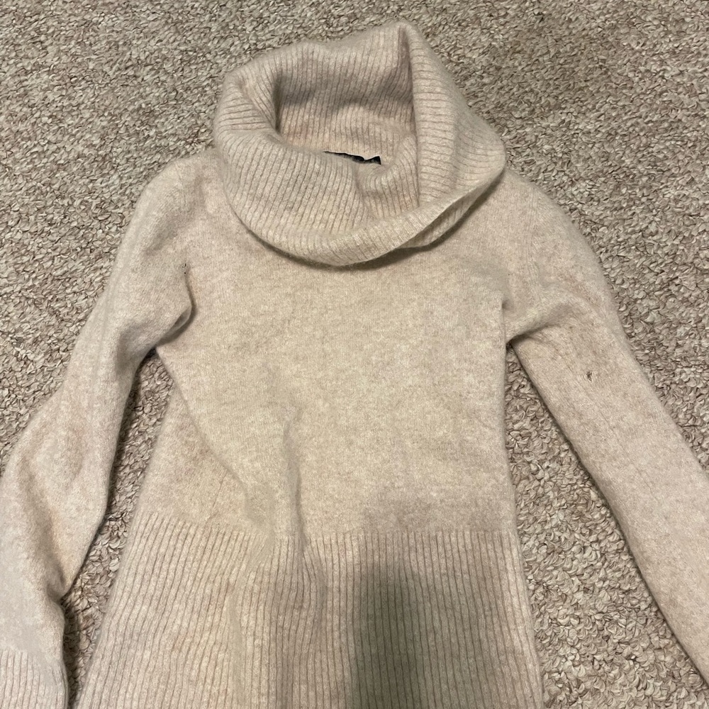 Apt 9 Cashmere